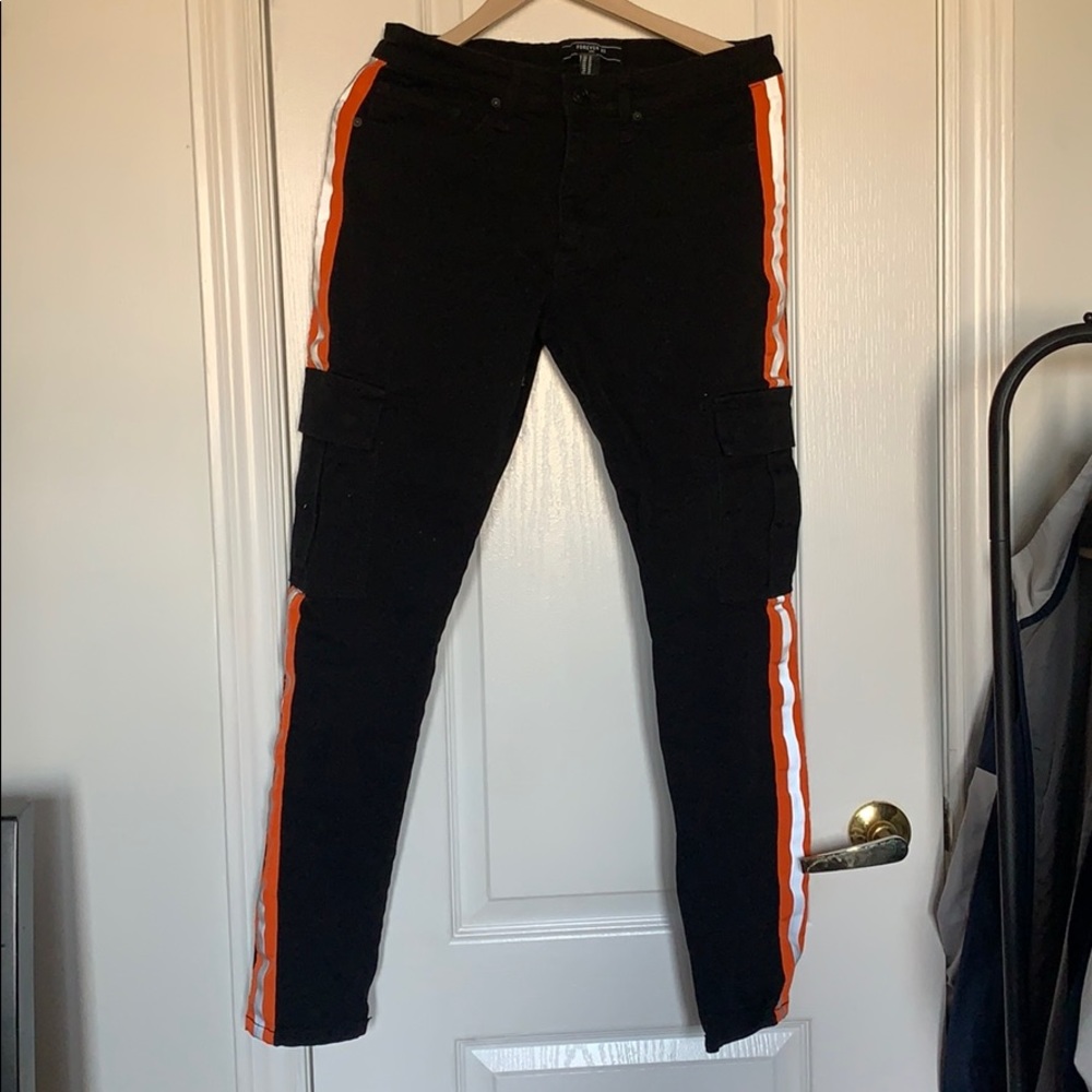 Cargo skinny jeans with reflective strips